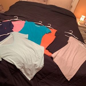 V neck T-shirts